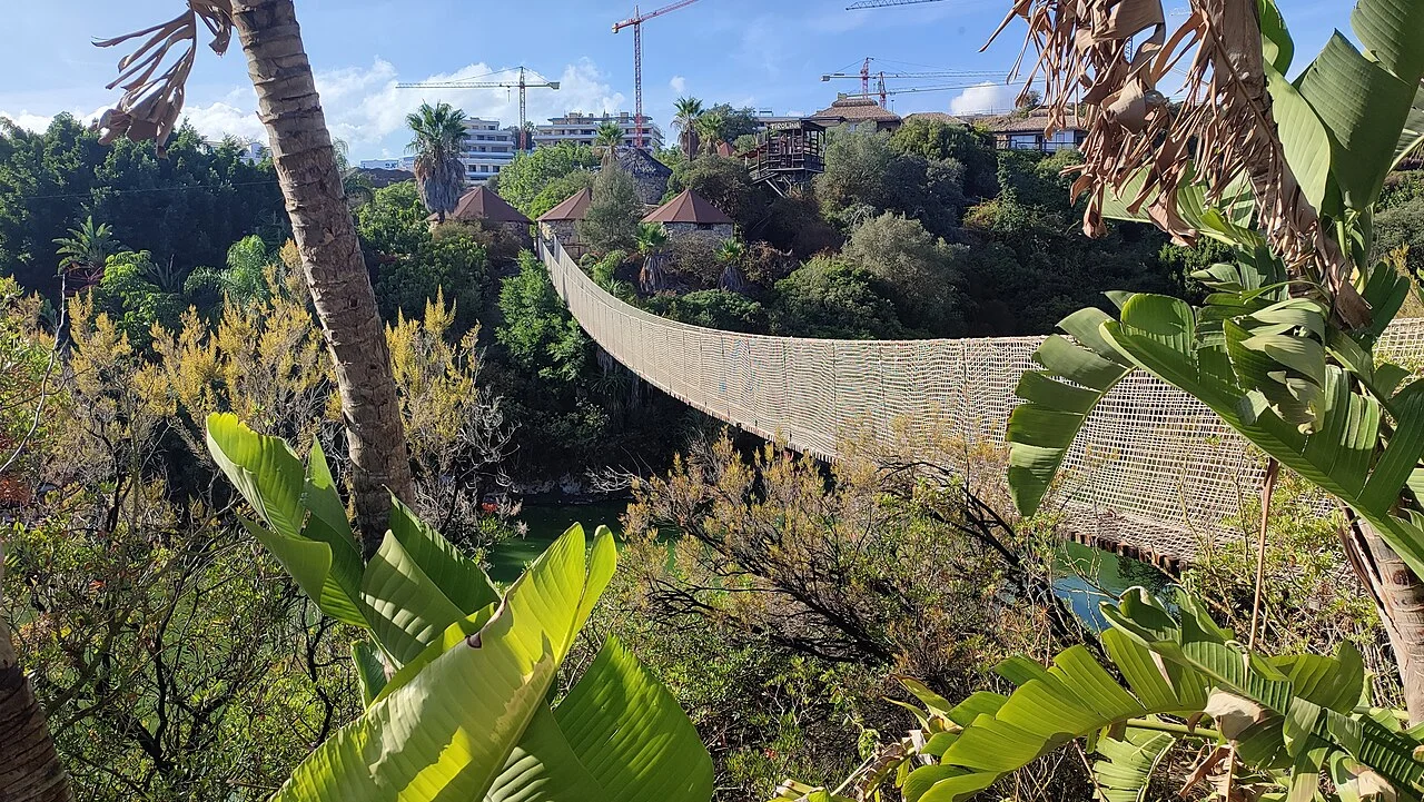 Hanging Bridge Selwo Aventura